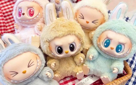 Người Việt trong 3 tháng chi gần 7 tỷ mua Labubu