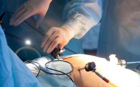 Nuốt nam châm, tính mạng bé trai 7 tuổi bị đe dọa
