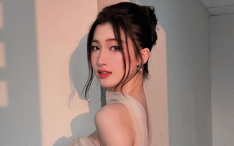 Phương Nhi viết tâm thư sau thời gian ở ẩn