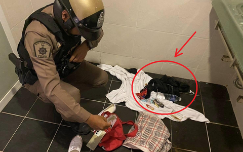 “Nổi điên” rồi cố thủ trong phòng tắm khách sạn, cô gái khiến cảnh sát phải phá cửa: Hiện trường hỗn loạn