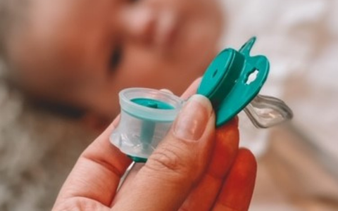 Những cách xử lý hiệu quả khi trẻ gặp nguy hiểm do thuốc