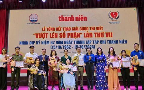 Lễ tổng kết, trao giải cuộc thi viết 'Vượt lên số phận' lần VII