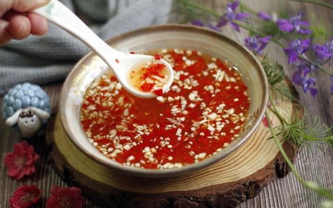 Loại nước chấm của Việt Nam thuộc top ngon nhất thế giới, có gì đặc biệt?