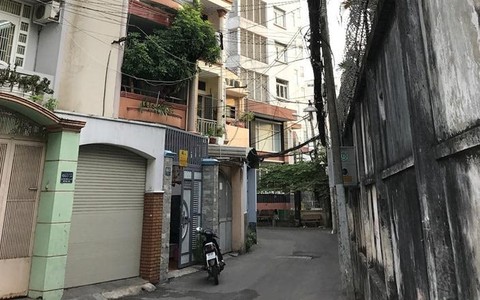 "Nhà trong ngõ diện tích 30-50m2 trở thành hàng hiếm và không thể có thêm trên thị trường, tăng giá rất mạnh"