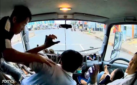 Danh tính người đàn ông đánh tài xế xe tải ở Bình Phước