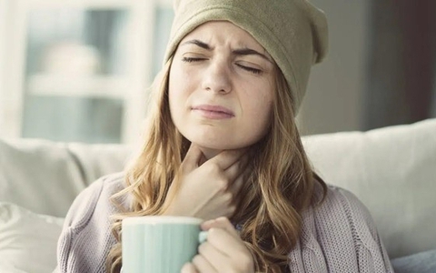 Chữa đau họng cực hiệu quả nhờ 4 loại nước quen mặt không phải ai cũng biết