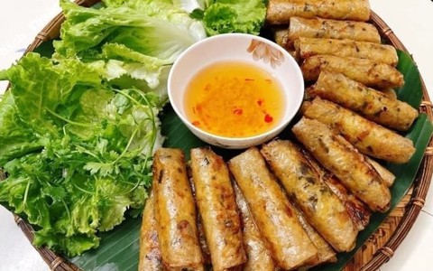 Cách làm chả giò thơm ngon đơn giản