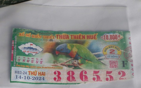 Vụ kiện đòi 2 tỉ đồng tiền trúng vé số: Toà yêu cầu nộp tạm ứng án phí
