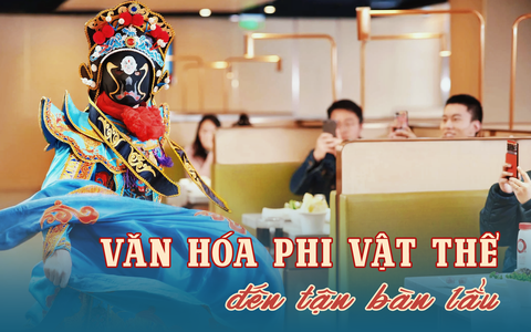 Khách Tây hoảng hốt trước màn biểu diễn cực dị của nhân viên Haidilao: Cách một quốc gia đầu tư 2.900 tỷ đồng để bảo tồn văn hóa, đến nhà hàng lẩu cũng thi nhau đu trend