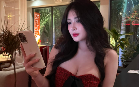 Tự tin khoe nhan sắc gợi cảm, Quỳnh Alee tranh thủ "dằn mặt" bạn trai tuyển thủ