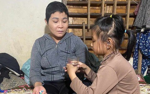 Sinh ra không được gặp bố, mẹ mắc ung thư, tương lai của bé gái 6 tuổi mịt mù