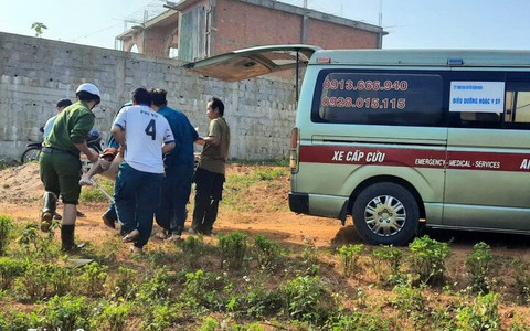 Người đàn ông được cứu sống sau 5 ngày rơi xuống suối ở Lâm Đồng