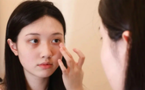Thận không tốt, cơ thể sẽ xuất hiện “hai đen một hôi”, làm sớm 4 điều này để không hối hận