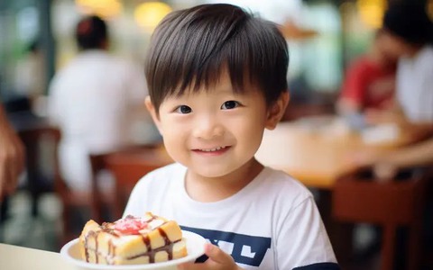 Mẹ hối hận vì đã khen thưởng con theo kiểu này: Sai lầm phổ biến nhiều phụ huynh mắc phải