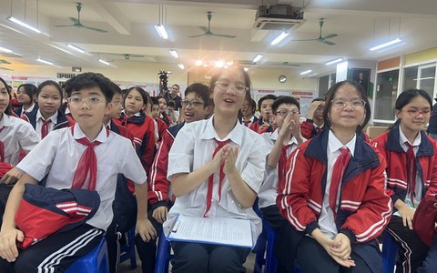 Hà Nội dự kiến tăng tiền chăm sóc dịch vụ bán trú học sinh từ 150.000 đồng lên 235.000 đồng/tháng
