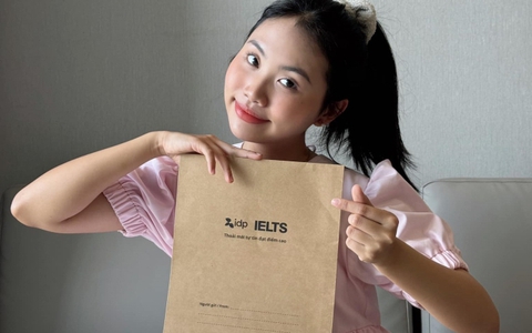Phương Mỹ Chi tự "bóc" điểm IELTS, đặt mục tiêu chỉ trong 1,5 tháng nhưng kết quả đạt được lại "rớt nước mắt"