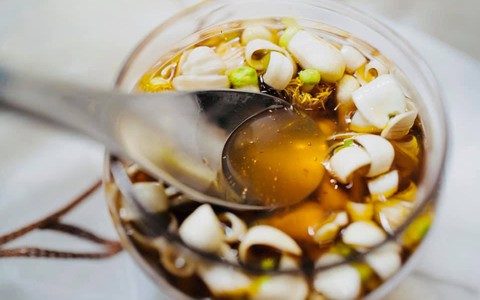 Ai cũng ăn bưởi mà không biết hoa bưởi ngâm một thứ chính là "báu vật": Vừa sạch phổi lại hỗ trợ chữa nhiều bệnh