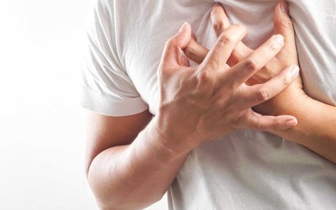 Đau thắt ngực có phải dấu hiệu nhồi máu cơ tim?