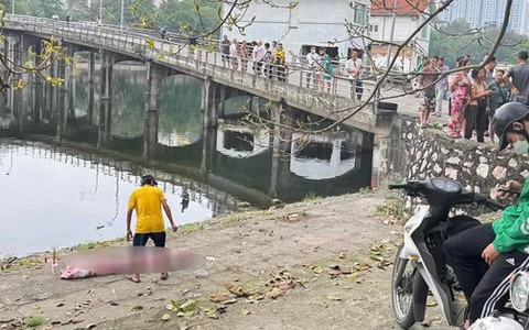 Hà Nội: Một người ngã xuống hồ công viên Tuổi Trẻ, tử vong thương tâm