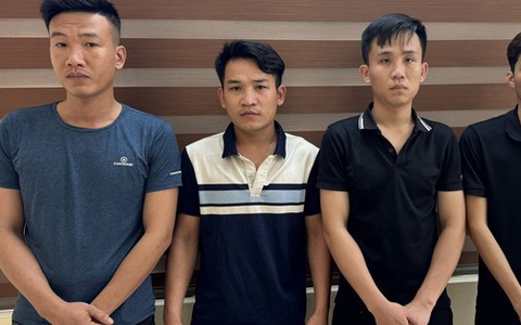 Chú rể mở "tiệc ma túy" tại đám cưới