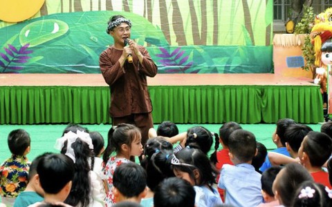 Thưởng tiền cho nam sinh chọn ngành mầm non, ĐH Sư phạm Đà Nẵng lý giải