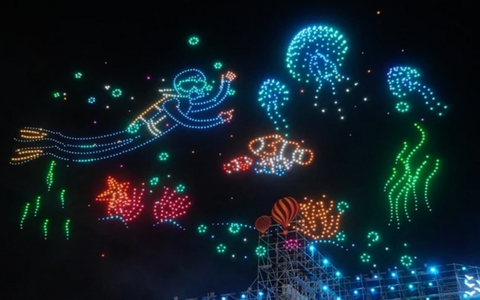 Mãn nhãn hình ảnh 2.300 máy bay không người lái thắp sáng Carnaval Hạ Long 2024