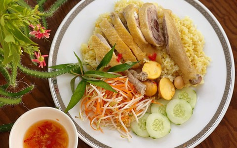 Loại vi khuẩn gây ra loạt vụ ngộ độc thực phẩm: Sinh sôi cực mạnh khi trời nóng dần lên!
