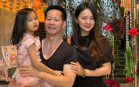 Hiếm khi mới kể chuyện con gái, đại gia Đức An chỉ viết vỏn vẹn 1 câu mà nhận cơn mưa lời khen