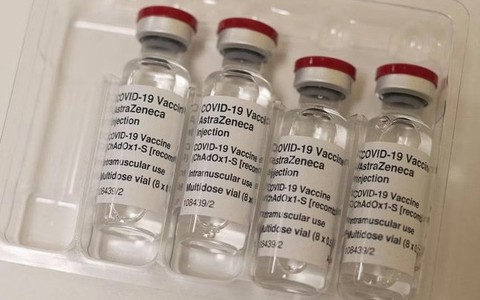 Lý giải biến chứng cục máu đông sau khi tiêm vắc xin AstraZeneca