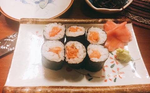 Sushi, cơm cuộn vừa ngon vừa tiện nhưng ăn vào mùa hè càng cần chú ý 3 điều quan trọng để tránh ngộ độc