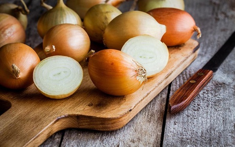 Hành tây nặng hay nhẹ ngon hơn? Mách bạn cách chọn hành tây ngon