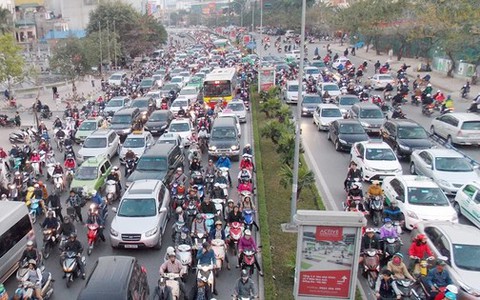 Băn khoăn việc cấm xe máy ở nội thành vào năm 2030, người dân đi lại bằng gì?