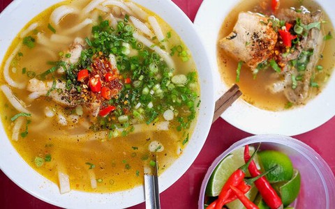 Xuýt xoa bánh canh Quảng Bình với hương vị hấp dẫn khiến bao người thương nhớ