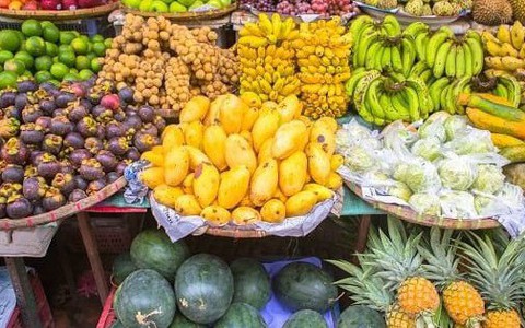 Hoa quả Thái Lan giá rẻ tràn ngập thị trường Việt