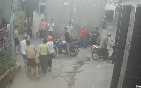 Án mạng nghiêm trọng ở Biên Hoà, 1 người bị “tình địch” theo về tận nhà để sát hại