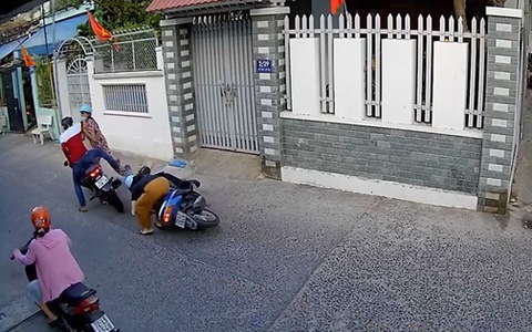 Clip 44 giây ghi lại vụ cướp táo tợn ở Bà Rịa - Vũng Tàu