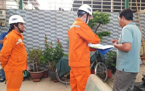 Dân mạng rủ nhau trưng hóa đơn tiền điện "nhảy vọt như giá vàng"