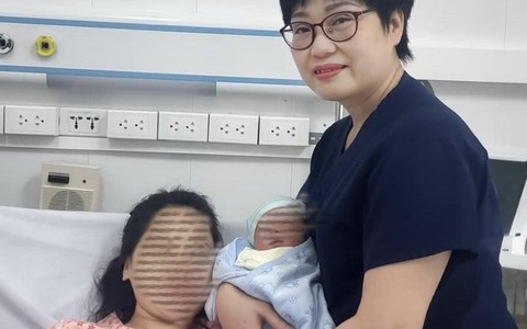 Kịp thời cứu thai nhi bị suy thai vì dây rau quấn cổ 3 vòng