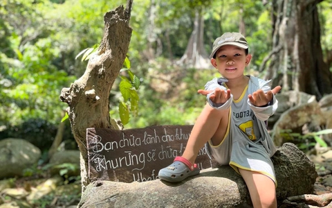 Trào lưu mới của các ''búp măng non'' Đà Nẵng hè này, thay vì tắm biển sẽ ''TẮM RỪNG'' - học kỹ năng sinh tồn