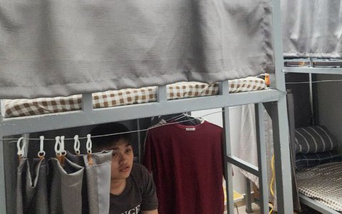 Cận cảnh phòng trọ kê giường tầng, hộp ngủ nguy cơ cháy nổ tại Hà Nội