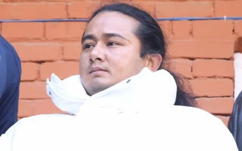 ‘Đức Phật tái sinh’ Nepal bị kết tội lạm dụng tình dục