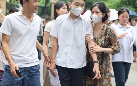 Áp lực vì thiếu trường công lập