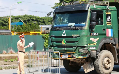 Vụ 4 mẹ con tử vong sau tai nạn liên hoàn ở Hà Nội: Xe tải "hổ vồ" chở quá tải, tài xế dương tính ma túy