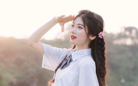 Bí quyết 'rinh' điểm 10 Ngữ văn thi tốt nghiệp THPT 2024 của nữ sinh Nam Định