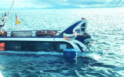Nguyên nhân cano du lịch chìm trên đảo Cù Lao Chàm
