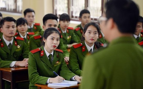 5 năm qua điểm chuẩn Học viện Cảnh sát Nhân dân thay đổi ra sao?