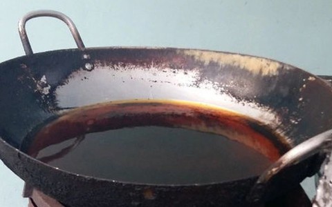 Có 1 loại dầu “kịch độc” nhưng nhiều người vô tình sử dụng, không sớm thì muộn cũng đầy bệnh, ung thư