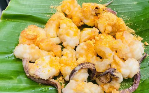 Mực chiên lắc phô mai  - càng ăn càng nghiền