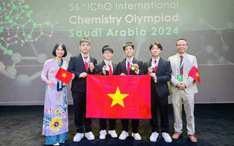 Đội tuyển Việt Nam thắng đậm với 3 Huy chương Vàng, 1 Huy chương Bạc Olympic Hóa học quốc tế