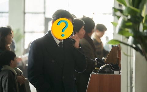 "Ngôi sao quốc dân" phim nào cũng thấy mặt của màn ảnh Hàn, yêu như ngôn tình với vợ kém 14 tuổi